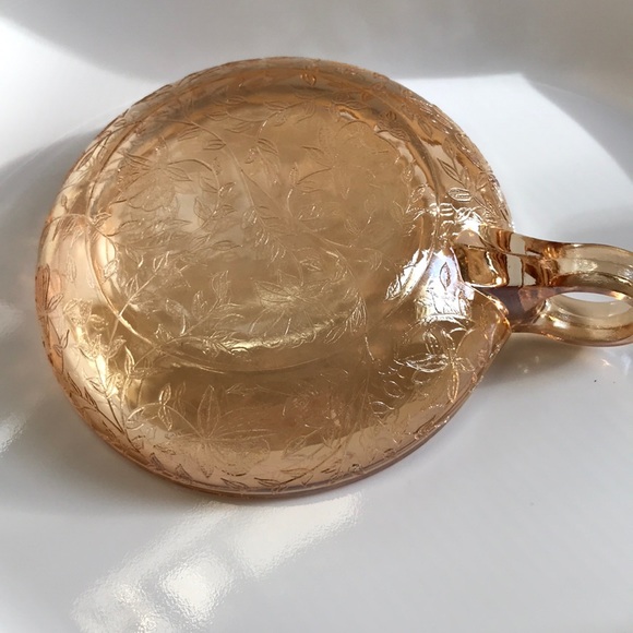Vintage Jeanette Floragold depression glass bowl - Picture 2 of 6